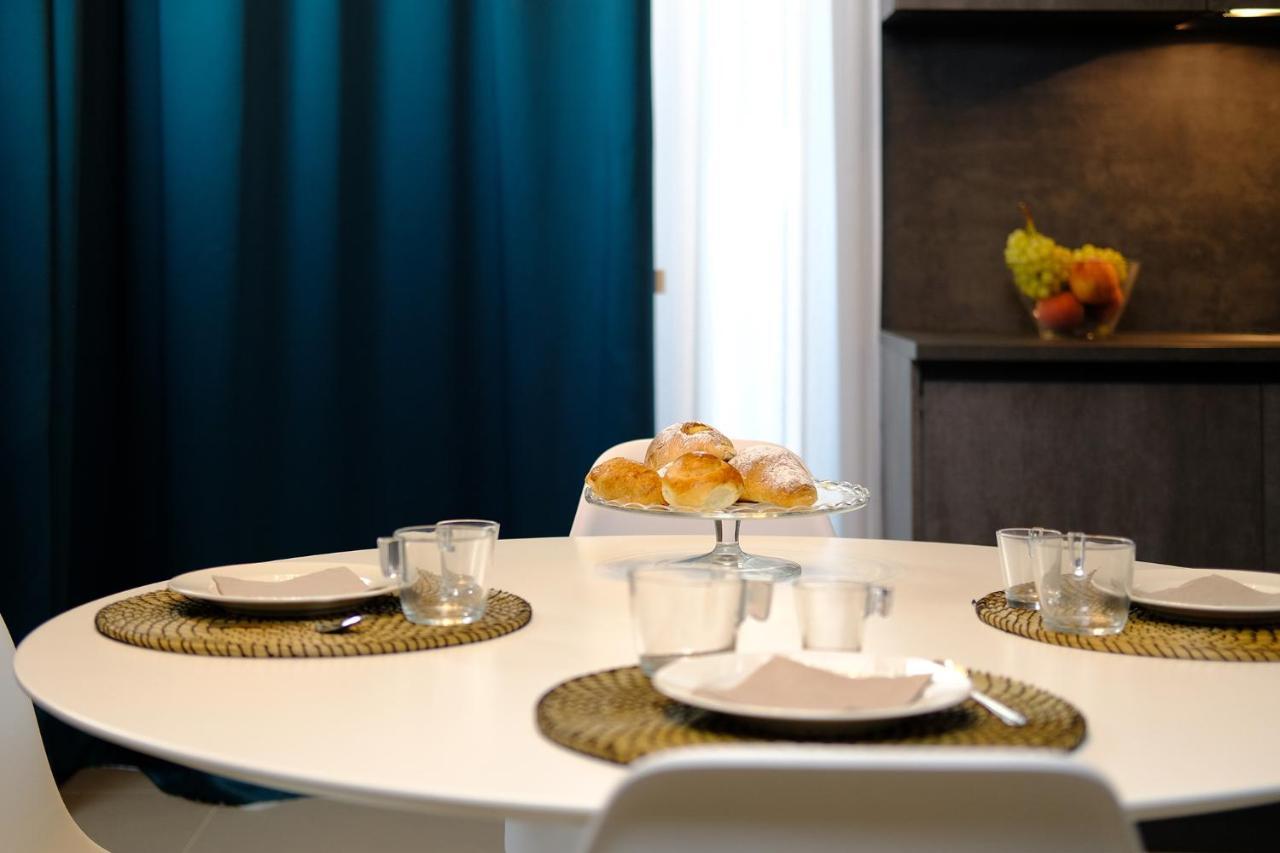 B&Bari, Via Cairoli, Le Case Di Aurelia Guesthouse 外观 照片