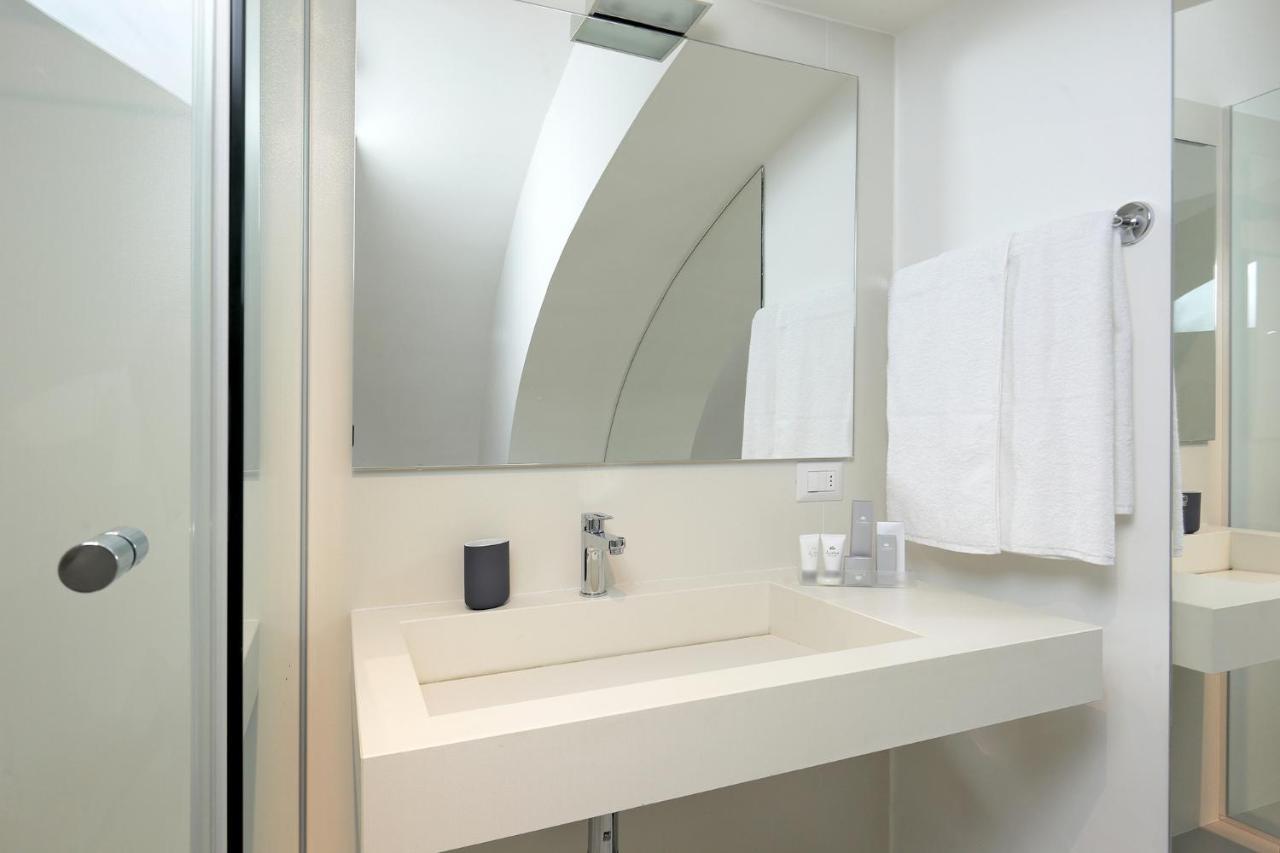 B&Bari, Via Cairoli, Le Case Di Aurelia Guesthouse 外观 照片