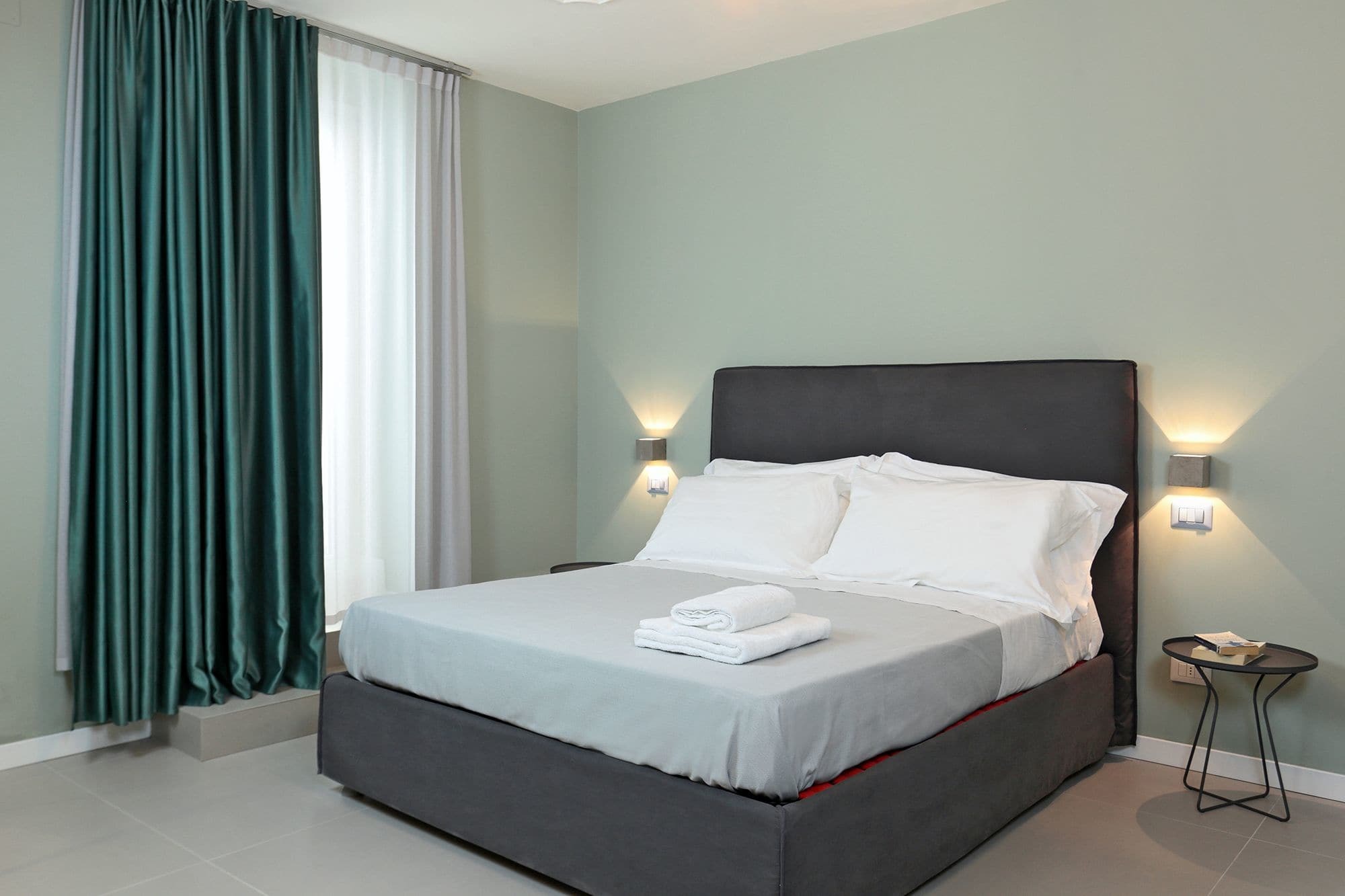 B&Bari, Via Cairoli, Le Case Di Aurelia Guesthouse 外观 照片